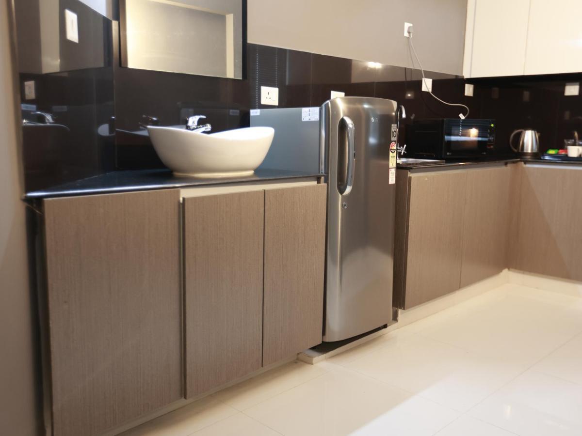 Transit Suites By Grandwest เนดุมบัสเซรี ภายนอก รูปภาพ