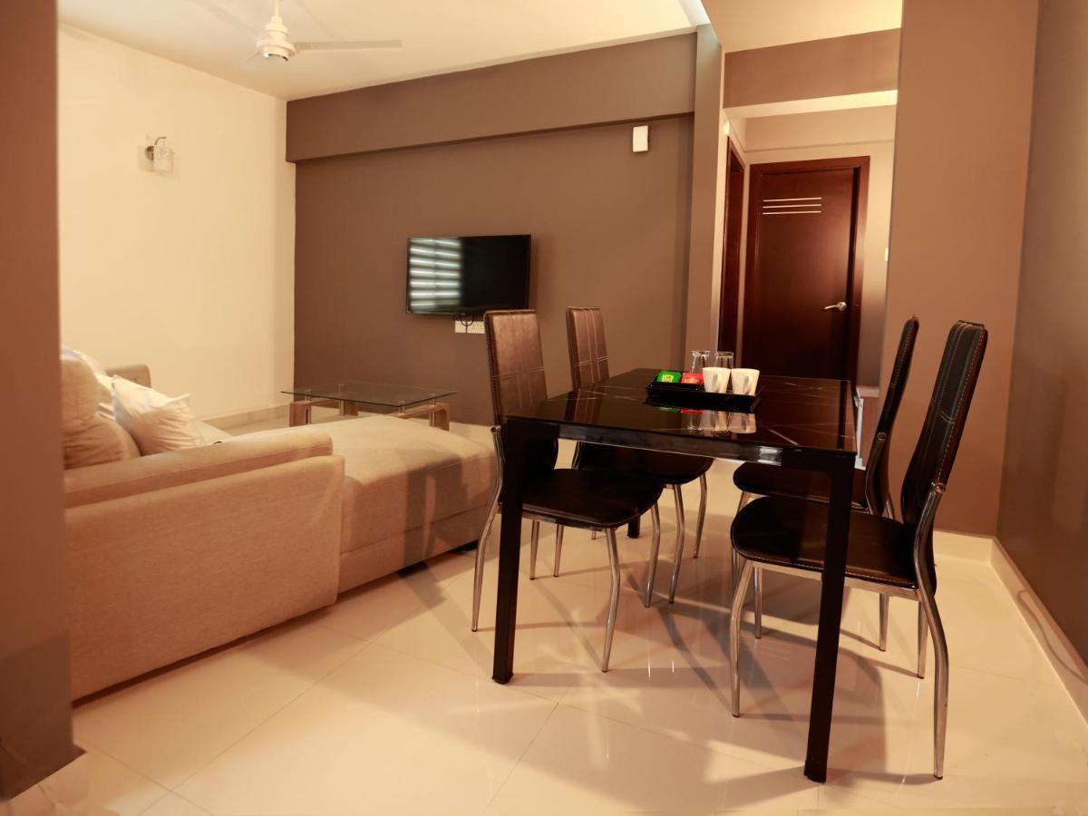 Transit Suites By Grandwest เนดุมบัสเซรี ภายนอก รูปภาพ